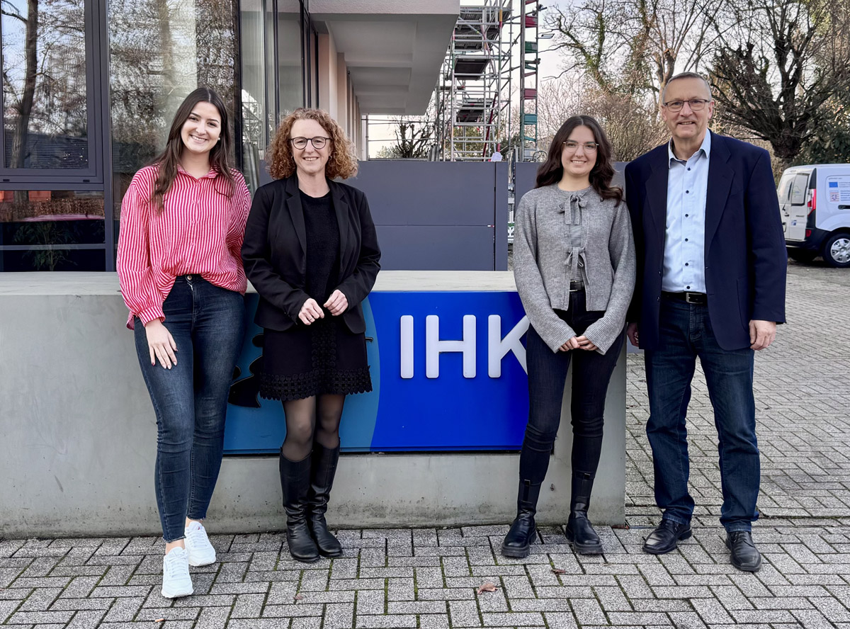 Selina Lukas (IHK), Astrid Rost (Bürgermeisterkandidatin SPD), Gunther Schilling (SPD), Kristiane Martel (IHK) 2025 Astrid Rost besucht IHK