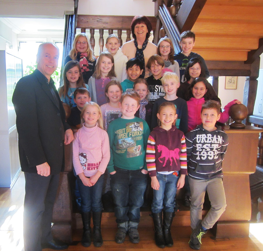 Schüler besucher Rathaus