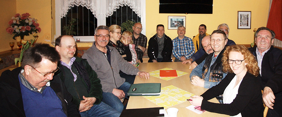 In einer lebhaften Diskussionsrunde blickte die SPD Linsengericht nach erfolgreicher Kommunalwahl auf die nächste Legislaturperiode. Geplant sind regelmäßige themenbezogene Veranstaltungen und eine nachhaltige Öffentlichkeitsarbeit. 